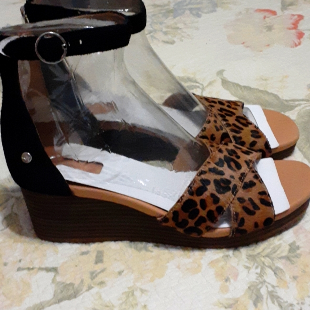 Ugg Eugenia Leopard Sandals